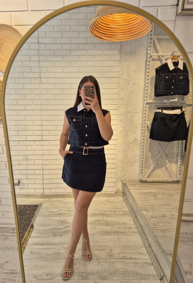 Beli Lastik Detaylı Lacivert Etek