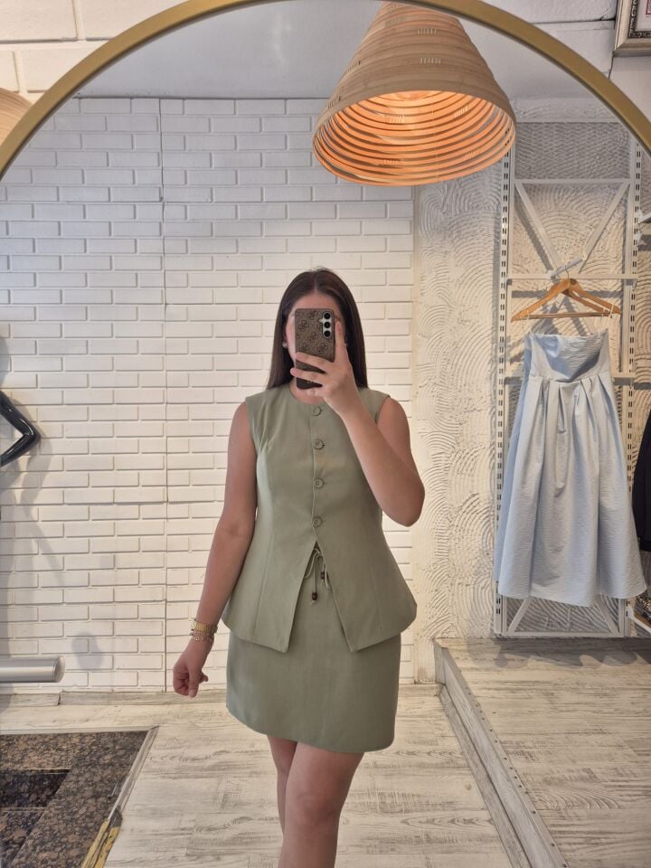 Yeşil Renk Keten Etekli Takım