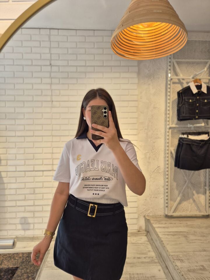 Paris Yazılı Polo Yaka Crop Tişört